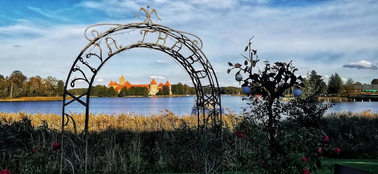 Viva Trakai Hotell Exteriör bild