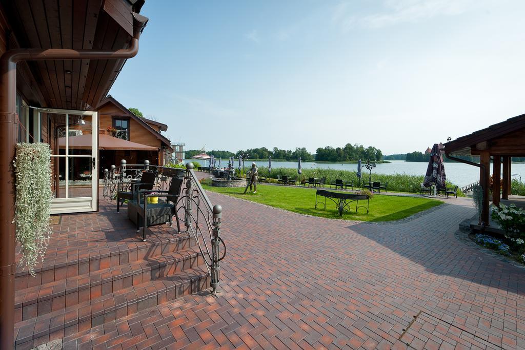 Viva Trakai Hotell Exteriör bild